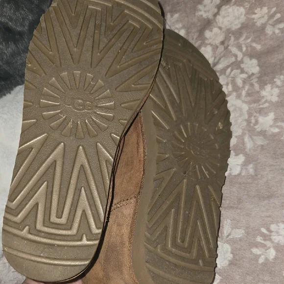 UGG Tan Shearling Suede Boots - Picture 9 of 12